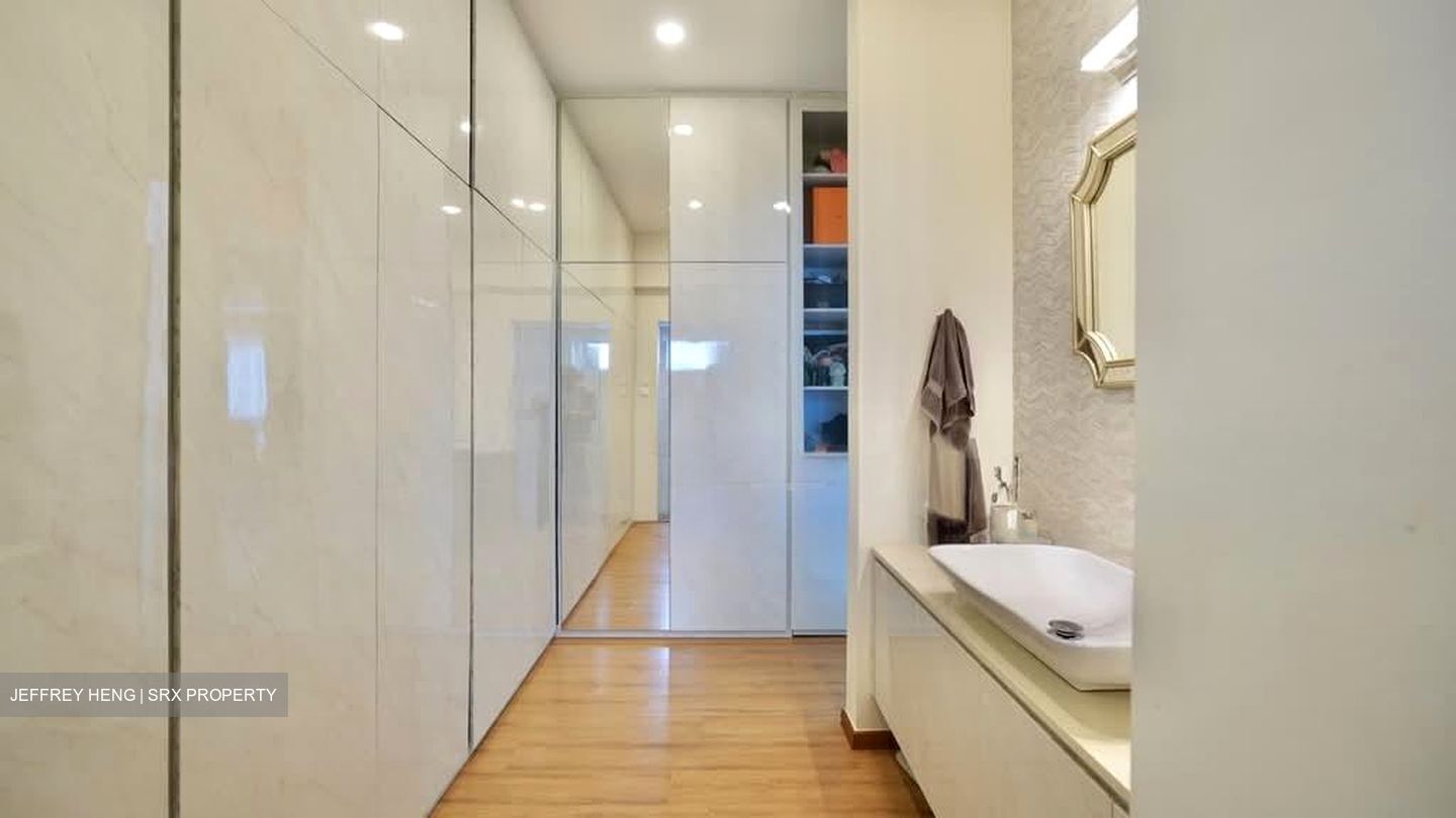 Tai Hwan Garden (D19), Terrace #566498711